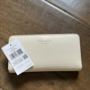 Kate Spade Pebbled Leather Bailey Slim Large Bifold wallet